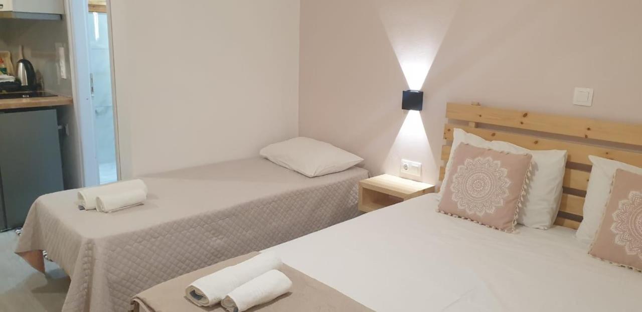 Apart-Hotel Llazari Himara Kültér fotó