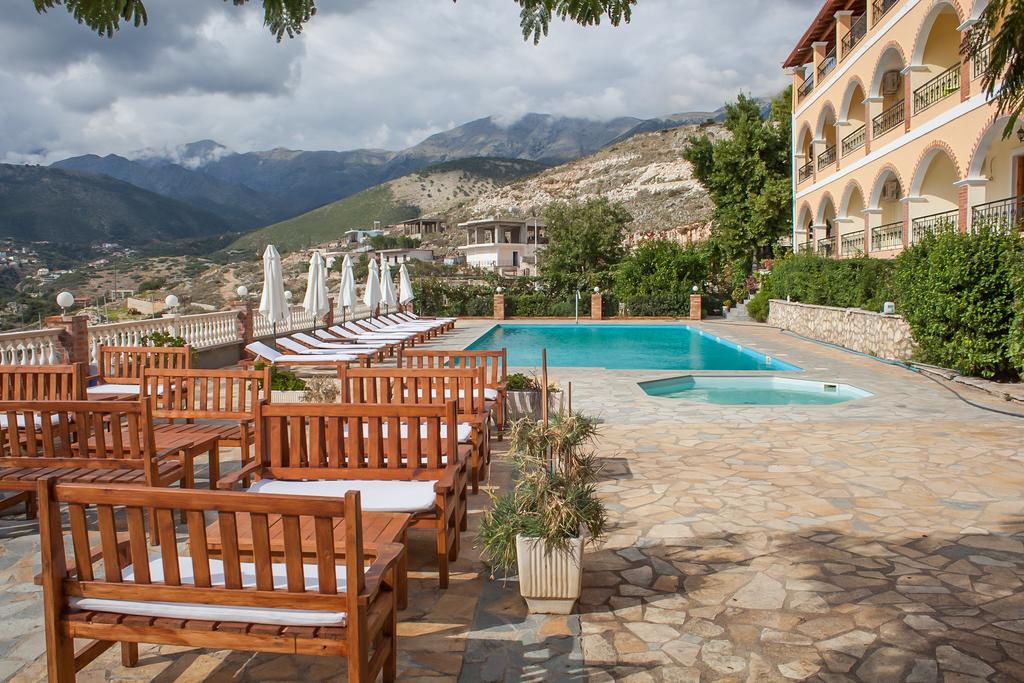 Apart-Hotel Llazari Himara Kültér fotó