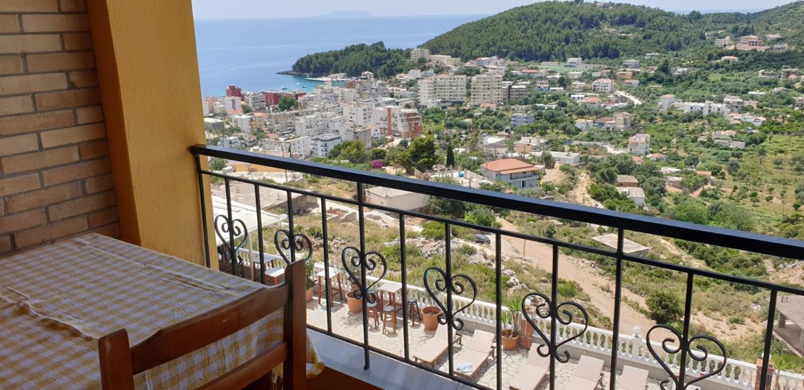 Apart-Hotel Llazari Himara Kültér fotó